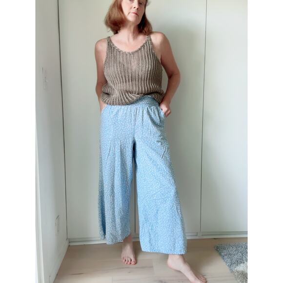 American Eagle Outfitters Wide Leg Cropped Pants Blue Floral Print Size XS - Picture 6 of 10